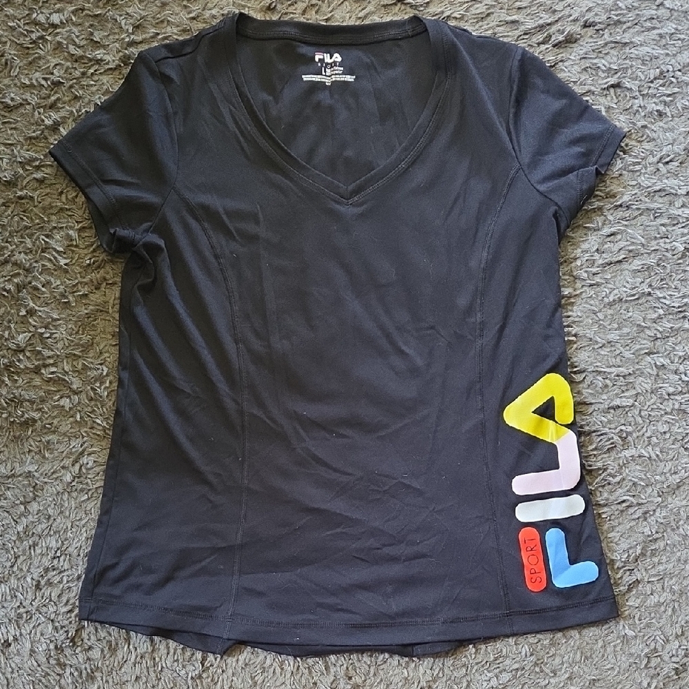 EUC Fila Sz L Black T-shirt